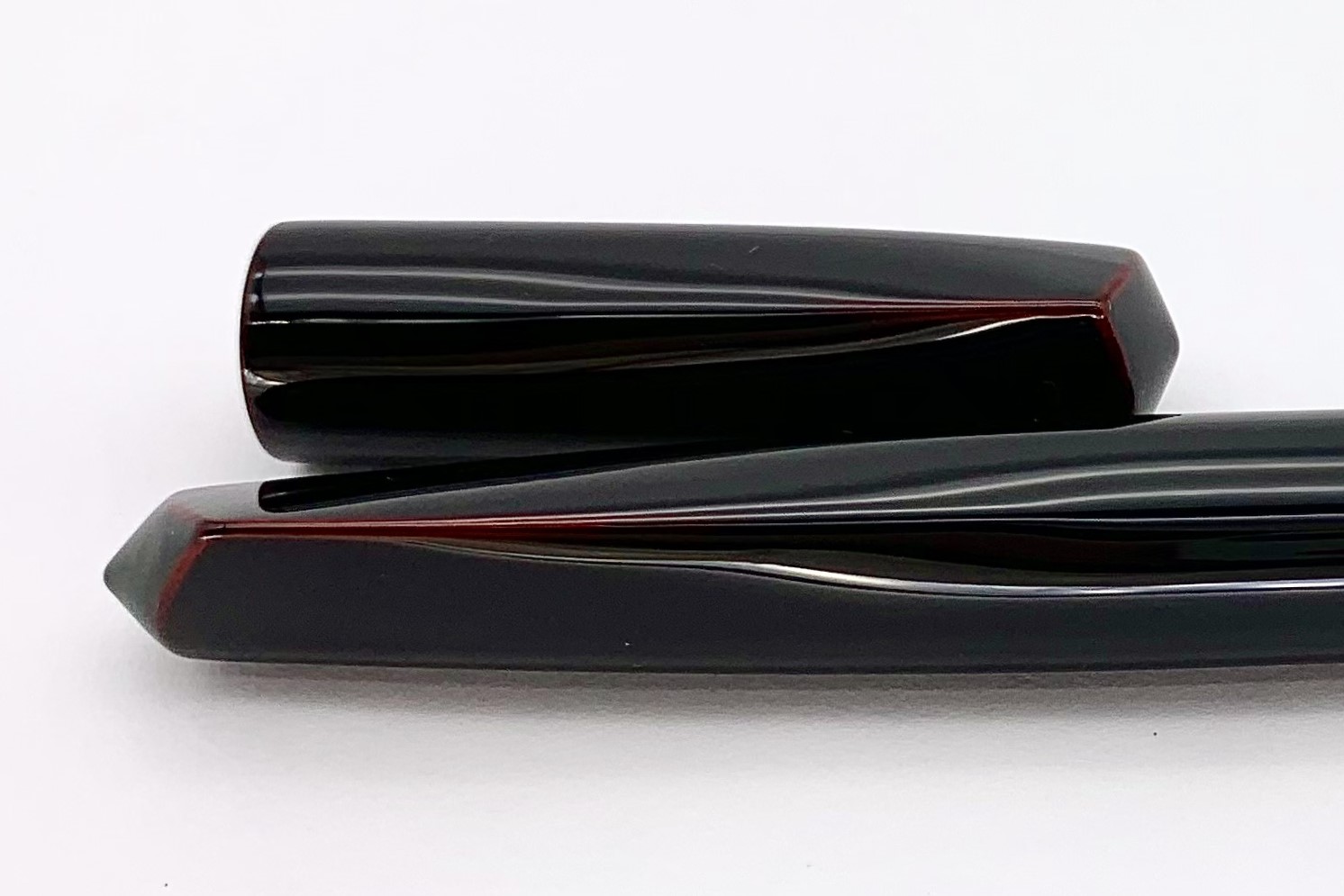 NakayaDorsalFinVersion2KuroTamenuriFountainPen_H